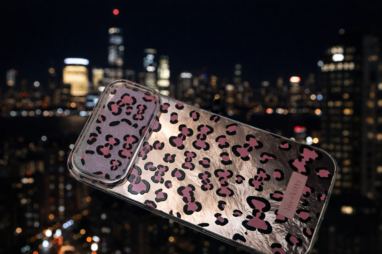 Rose Gold Leopard Pattern iPhone 16, 16PRO, 16PROMAX, 17, 17PRO, 17PROMAX, 17AIR Case Cover