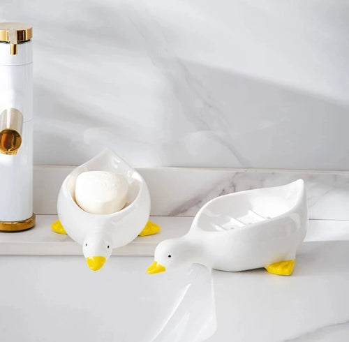 Beautiful Duck Shape Soap Dish Holder for Bathroom Tub and Sink White Plastic CH